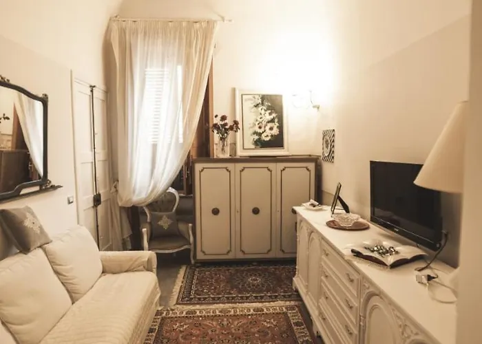 Leodi Bed & Breakfast 3*