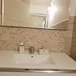 Leodi Oda ve Kahvaltı