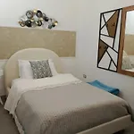 Oda ve Kahvaltı Leodi 4*