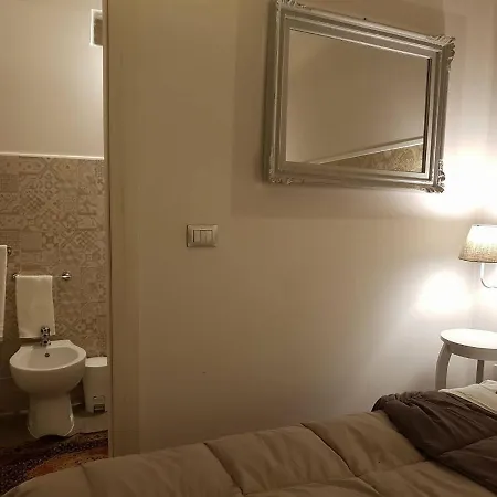 Leodi Alojamento de Acomodação e Pequeno-almoço Lecce